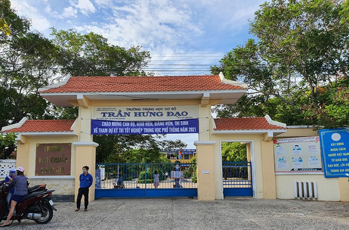 Điểm thi Trường THCS Trần Hưng Đạo là một trong hai điểm thi phải hủy do có thí sinh bị nghi nhiễm COVID-19. Ảnh: Minh Khôi
