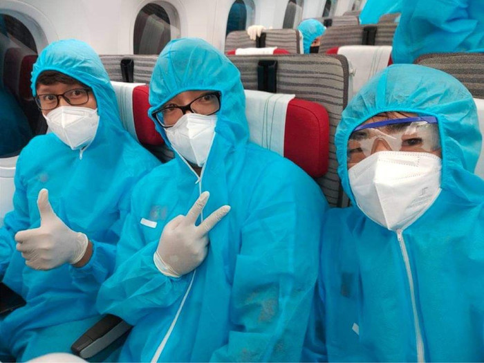 Phóng viên cùng tuyển Việt Nam đi UAE gặp dịch bệnh: '10 năm làm báo, đây là chuyến đi đáng nhớ nhất' Ảnh 9