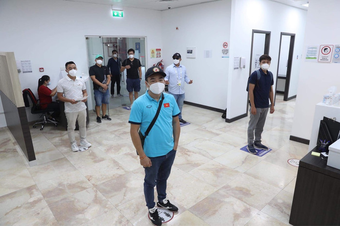 Mọi người trong đoàn luôn thực hiện nghiêm các biện pháp phòng chống dịch trong suốt chuyến đi.