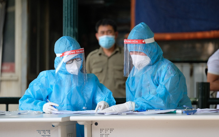 Thêm một điều dưỡng tại Bệnh viện Bắc Thăng Long dương tính với SARS-CoV-2 Ảnh 2