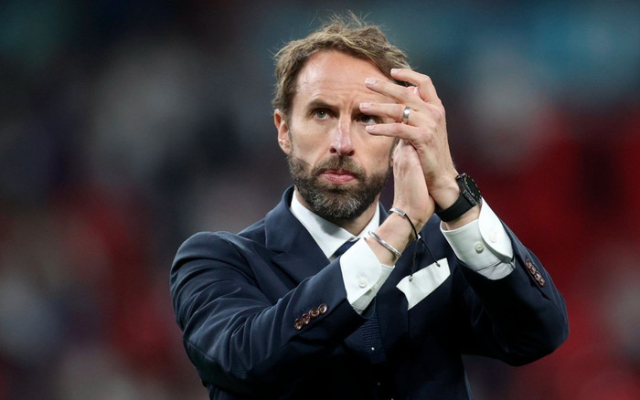 HLV Southgate: 'Đó là lỗi của tôi, trách nhiệm hoàn toàn thuộc về tôi' Ảnh 2