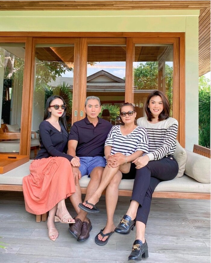 Nhan sắc của Đào Bá Lộc được nhận ngày càng trẻ trung và xinh đẹp.