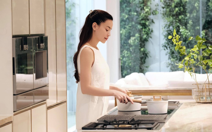 Hồ Ngọc Hà than thở 'đánh mất bản thân' khi trở thành bà nội trợ của gia đình Ảnh 2