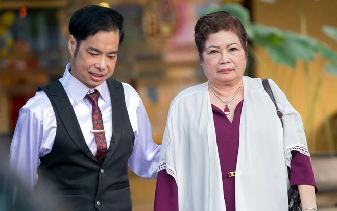 Sao Việt chia buồn cùng danh ca Ngọc Sơn khi hay tin mẹ anh qua đời Ảnh 2