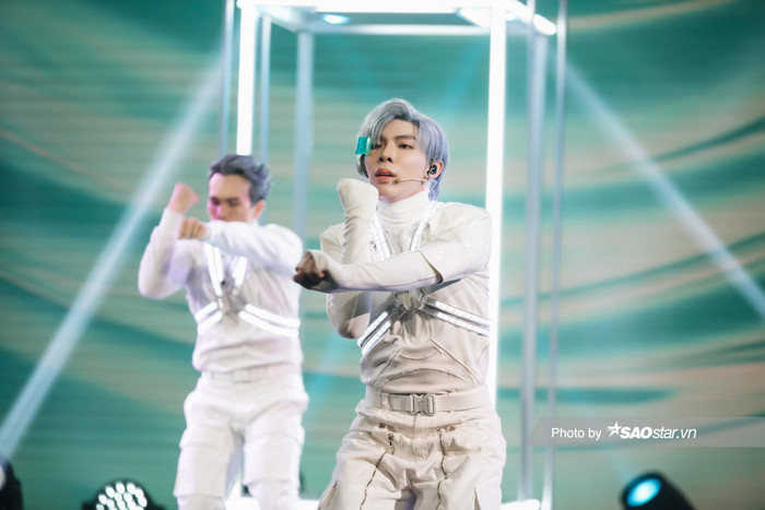 Erik là ứng cử viên nặng ký cho danh hiệu Quán quân tại The Heroes