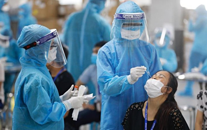 Sáng 14/7: Thêm 909 người mắc Covid-19, TP.HCM chiếm nhiều nhất với 666 ca Ảnh 2