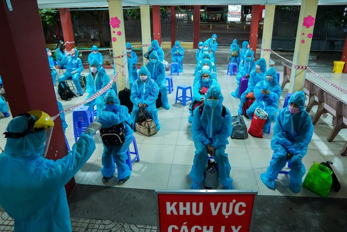 Ngành y tế truy vết được 49 F0 tại công ty PouYuen. Ảnh HCDC.