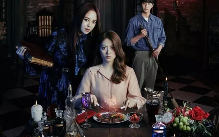 Hội bà chủ cá tính thích chơi hệ tâm linh nhất trên phim Hàn: 'Mợ ngố' dữ dằn không khác gì phản diện Ảnh 4