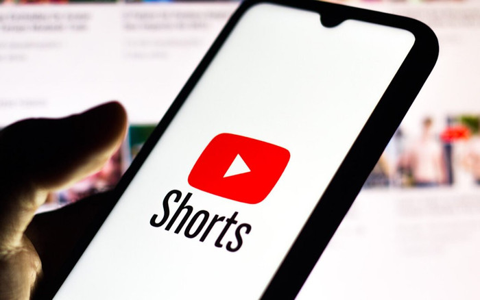 YouTube cạnh tranh sòng phẳng với TikTok: Ra mắt video ngắn, kho bài hát khổng lồ Ảnh 2