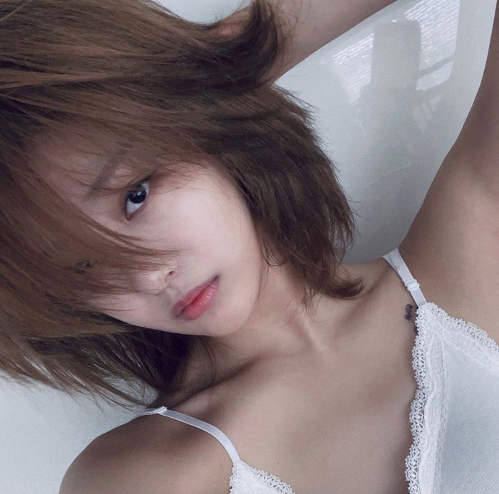 Ningning (aespa) gây sốt với kiểu tóc ngắn, fan giục 'comeback với hình ảnh này đi' Ảnh 6