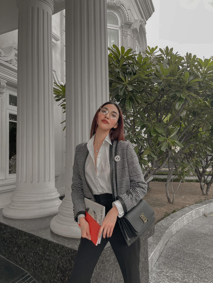 Trước đây, khi có thời gian rảnh, mỹ nhân sinh năm 1992 thường hay update trang phục mặc hàng ngày