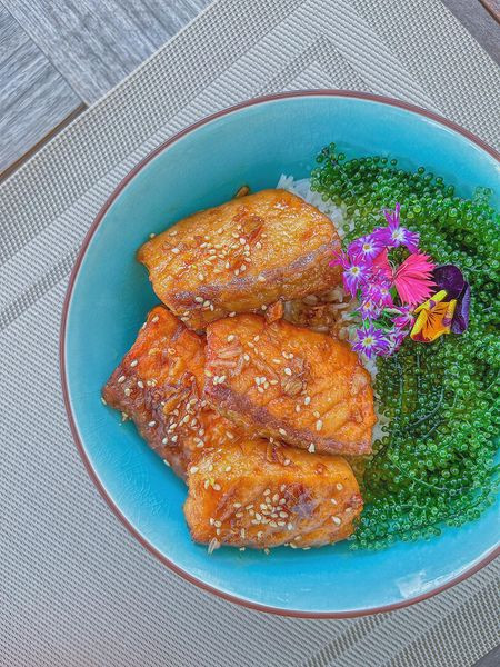 Cá hồi Nhật sốt tương gừng cực kì chất lượng