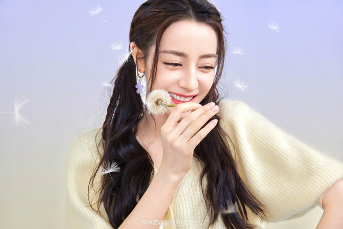 Địch Lệ Nhiệt Ba