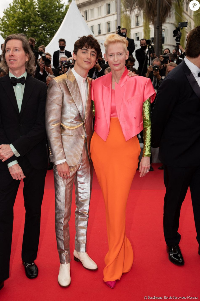 Chàng thơ Timothée Chalamet tỏa sáng chiếm trọn spotlight trên thảm đỏ Cannes 2021 Ảnh 12