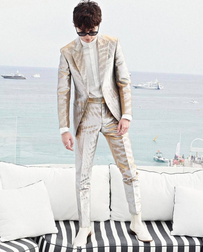 Chàng thơ Timothée Chalamet tỏa sáng chiếm trọn spotlight trên thảm đỏ Cannes 2021 Ảnh 17