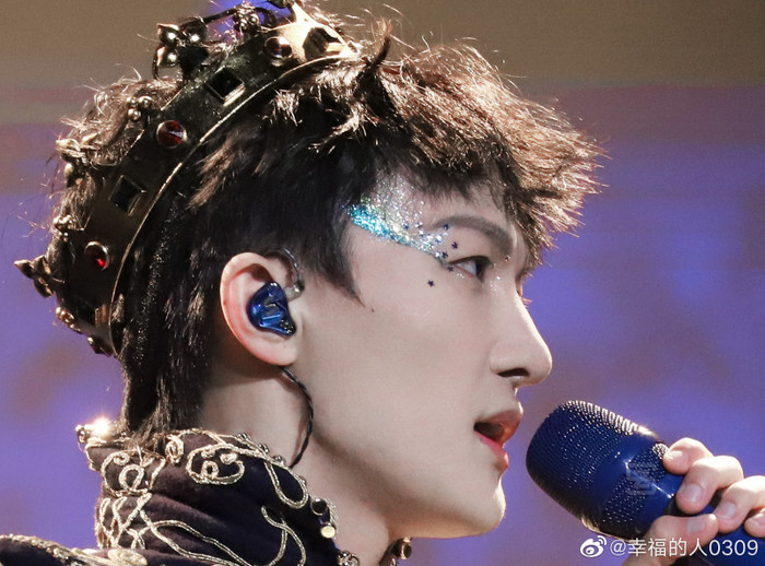 Vương Nhất Bác và Trương Triết Hạn 'dưới cơ' nhân vật này trên BXH bài hát hay nửa đầu năm 2021 Ảnh 6