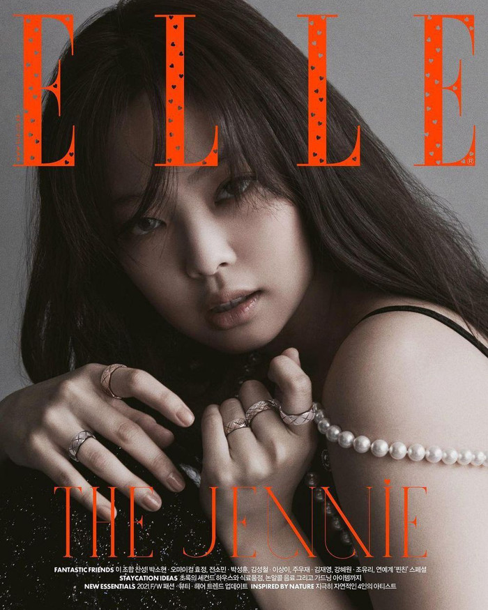 Jennie x Elle Korea số tháng 8 lại không được đánh giá cao về mặt hình ảnh