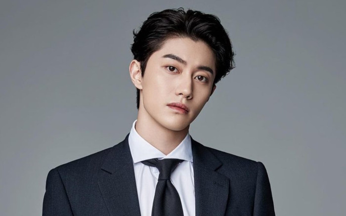 'Em trai' Song Jong Ki tái xuất sau màn hy sinh đẫm máu trong 'Vincenzo' Ảnh 2