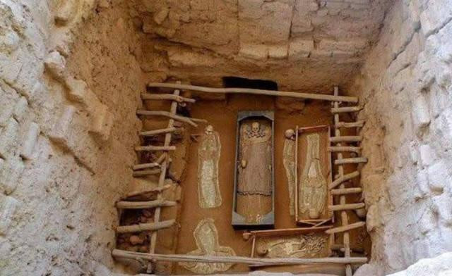 Bí mật động trời đằng sau thi thể 46 cô gái khỏa thân trong cổ mộ 2.000 năm Ảnh 4