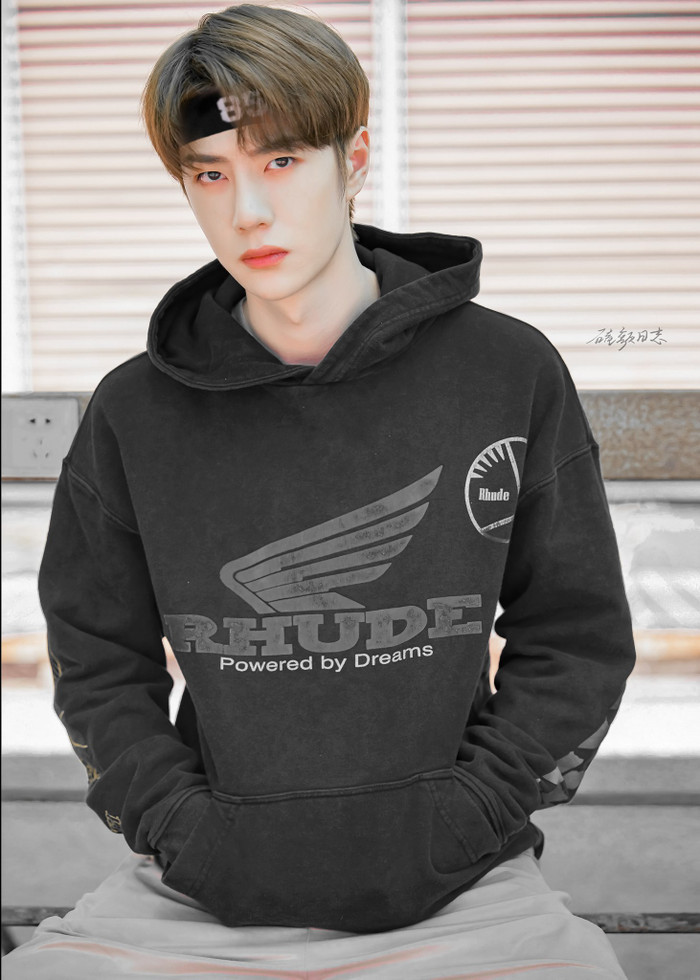 Vương Nhất Bác bị fan cuồng gắn thiết bị theo dõi, công ty lập tức có động thái xử lý Ảnh 8