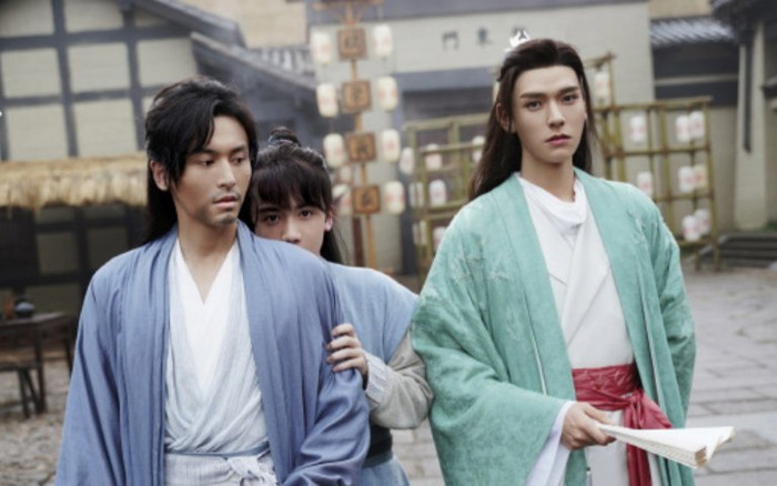 Fan Cung Tuấn - Trương Triết Hạn nhận gạch đá khi cho học sinh tiểu học xem video của cặp đôi trên lớp Ảnh 2