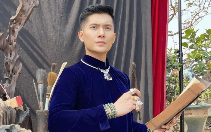 Lâm Bảo Châu bị soi kim cương mang đầy tay, đồ hiệu dát đầy người sau khi yêu Lệ Quyên Ảnh 2