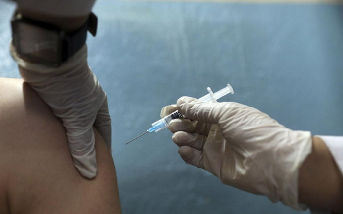 Nghịch lý vaccine mũi củng cố và mũi đầu tiên: Nỗi niềm người thừa, kẻ thiếu! Ảnh 2