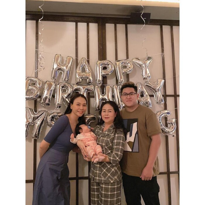 Mẹ ruột Đàm Thu Trang gây xôn xao khi tiết lộ lý do không cho cháu ngoại Suchin đóng quảng cáo.