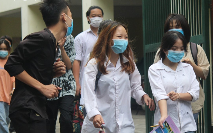 Bộ GD-ĐT và Bộ Y tế phối hợp tổ chức thi tốt nghiệp THPT đợt 2 Ảnh 2