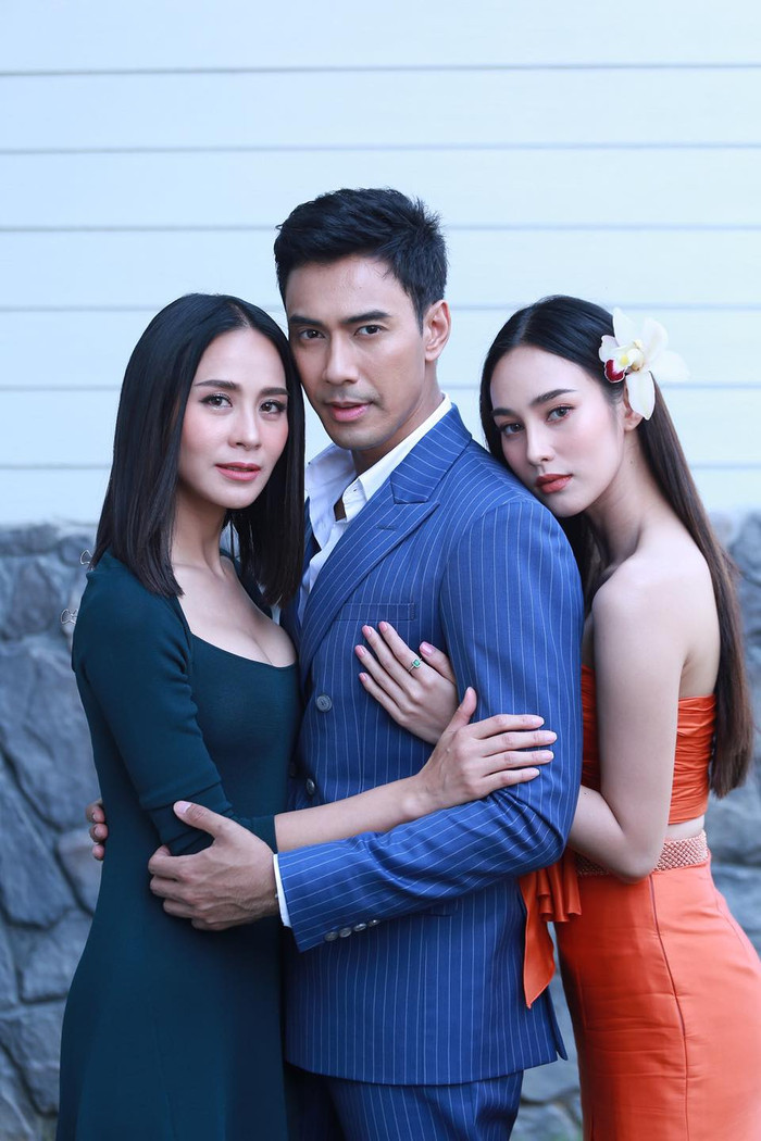 Một câu chuyện tình đầy rẫy drama giữa 3 người
