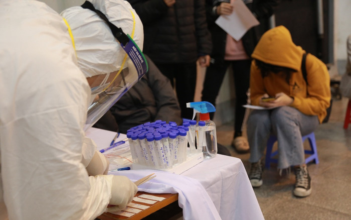 Hà Nội: Tiếp tục ghi nhận 2 mẹ con đều dương tính với SARS-CoV-2 Ảnh 2