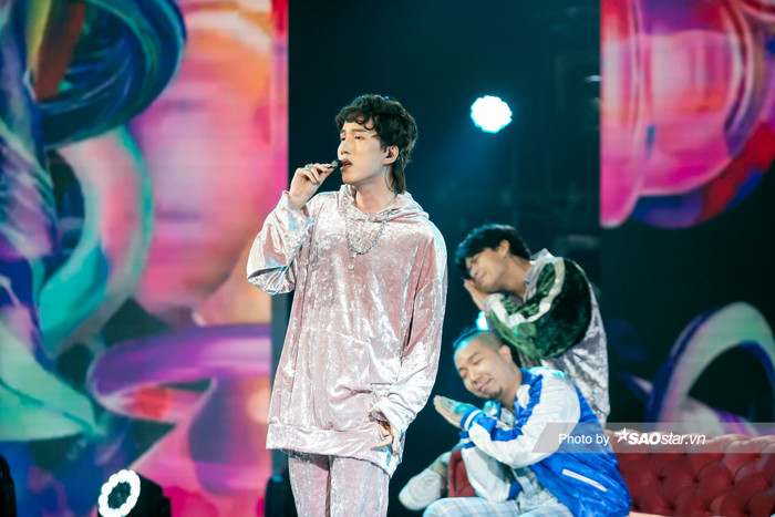 VP Bá Vương mang chầu văn lên sân khấu cùng thông điệp mùa dịch, Master Hà Lê dự đoán đây là quán quân Ảnh 1