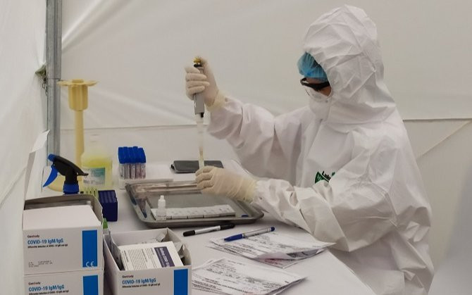 Thêm 2.015 ca Covid-19 Ảnh 2