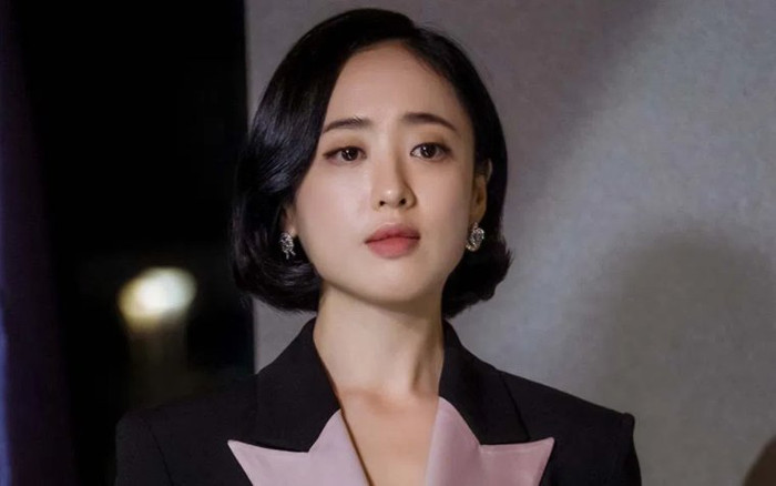 Sự nghiệp ấn tượng của chị đại Kim Min Jung trước khi sánh đôi với Ji Sung trong 'The Devil Judge' Ảnh 2