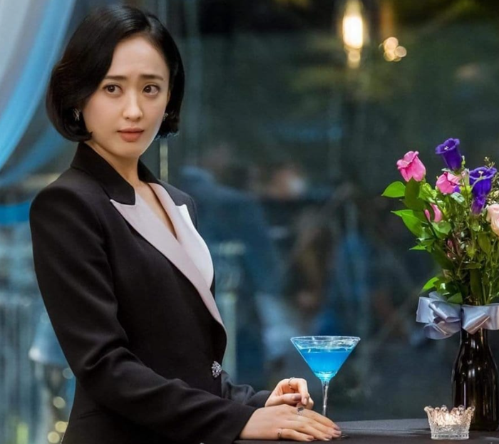 Sự nghiệp ấn tượng của chị đại Kim Min Jung trước khi sánh đôi với Ji Sung trong 'The Devil Judge' Ảnh 15
