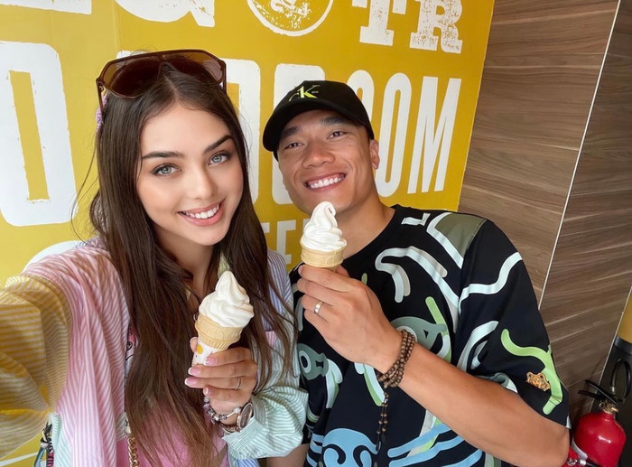 Bạn gái Dianka Zakhidova