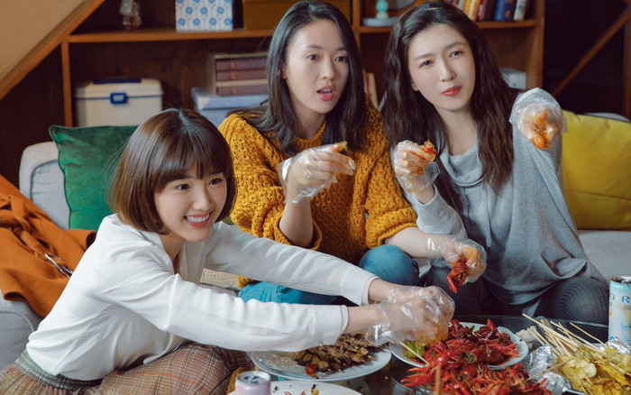 Biên kịch '30 chưa phải là hết': Mối quan hệ giữa Cố Giai và Hứa Huyễn Sơn như đạo diễn và nhà sản xuất Ảnh 2