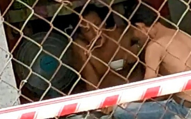 Buồn vì không được đi làm, 3 công nhân tổ chức ăn nhậu trong khu vực phong tỏa Ảnh 2