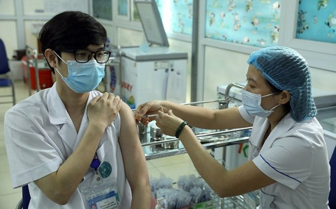 TP.HCM tiêm 930.000 liều vaccine COVID-19 đợt 5 từ ngày 22/7 Ảnh 2