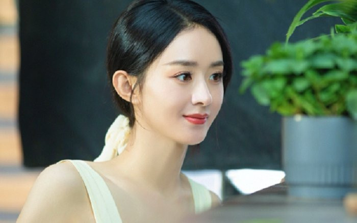 Ly hôn chưa đầy một năm, Triệu Lệ Dĩnh mua biệt thự gần 400 tỷ hưởng thụ cuộc sống độc thân Ảnh 2