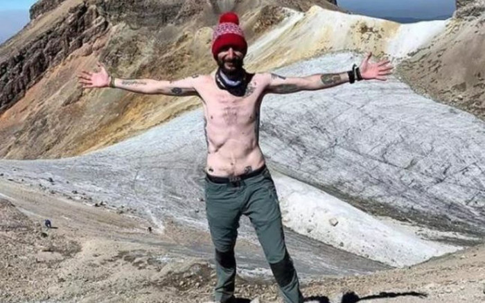 Câu chuyện truyền cảm hứng của chàng trai bị cắt bỏ dạ dày, ruột kết và túi mật Ảnh 2