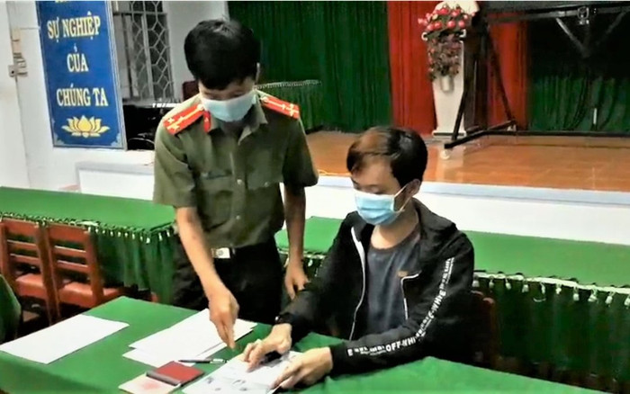 Nam thanh niên lập facebook giả đăng tải thông tin sai sự thật về dịch Covid- 19 để trả thù chị dâu Ảnh 2