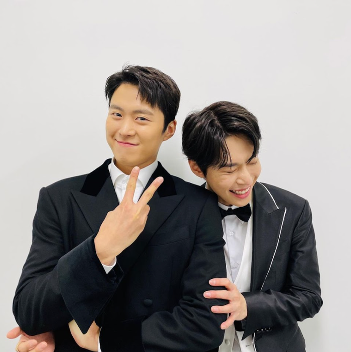 Những cặp anh chị em ruột nổi tiếng nhất Kbiz: Cùng đam mê diễn xuất nhưng sự nghiệp lại quá chênh lệch Ảnh 11