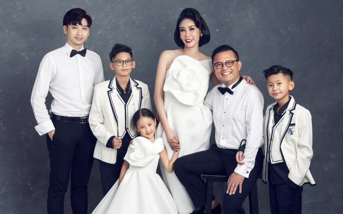 Hà Kiều Anh tung bộ ảnh kỉ niệm 14 năm ngày cưới chồng đại gia: 'Hạnh phúc đơn giản là có nơi để về' Ảnh 2