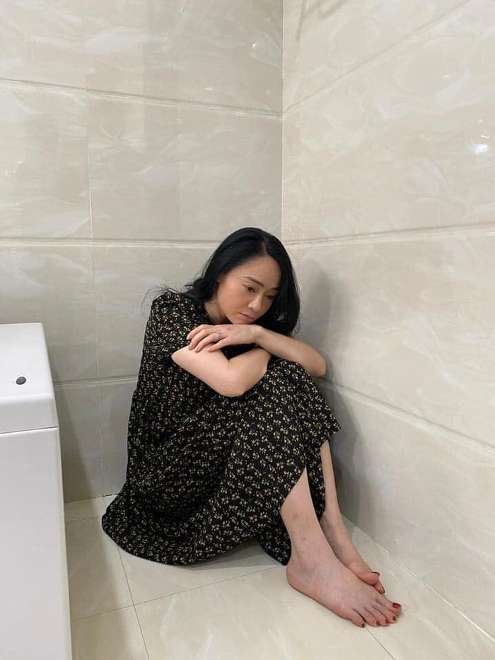 Loạt ảnh hậu trường mới của 'Hương vị tình thân': Đám cưới ngoài trời, cả nhà còn cùng nhau đi biển Ảnh 19