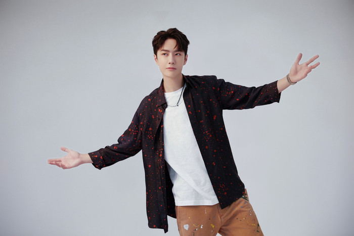 Đây là lí do khuôn mặt của Vương Nhất Bác thay đổi thất thường? Ảnh 11