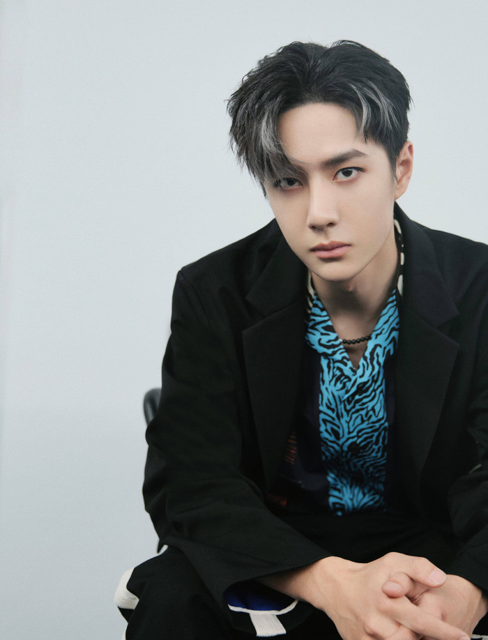 Đây là lí do khuôn mặt của Vương Nhất Bác thay đổi thất thường? Ảnh 6