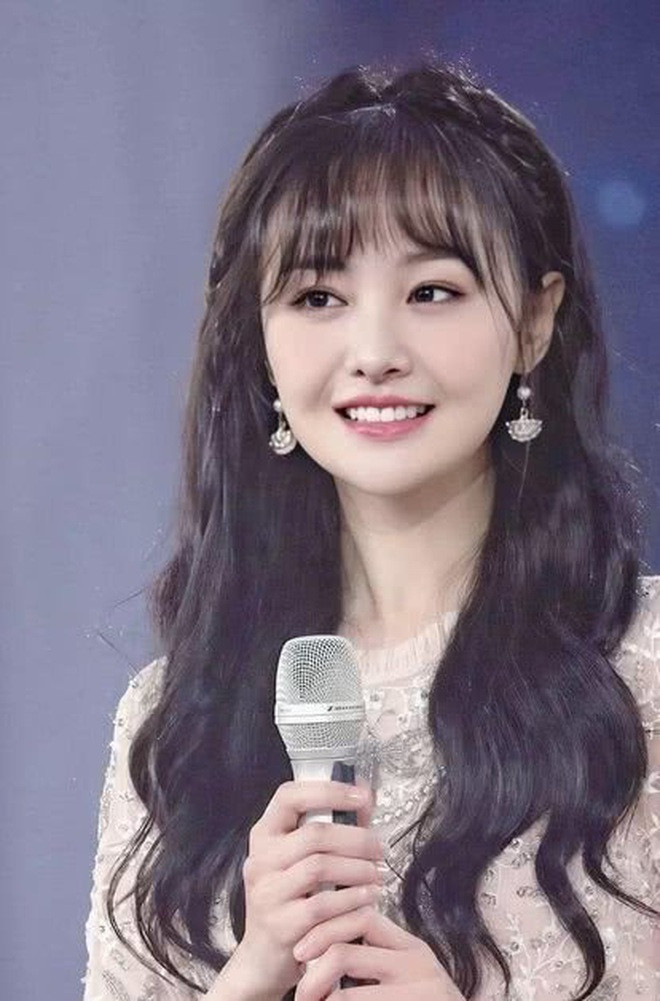 Trịnh Sảng cũng từng gây choáng với mức cát xê khủng.