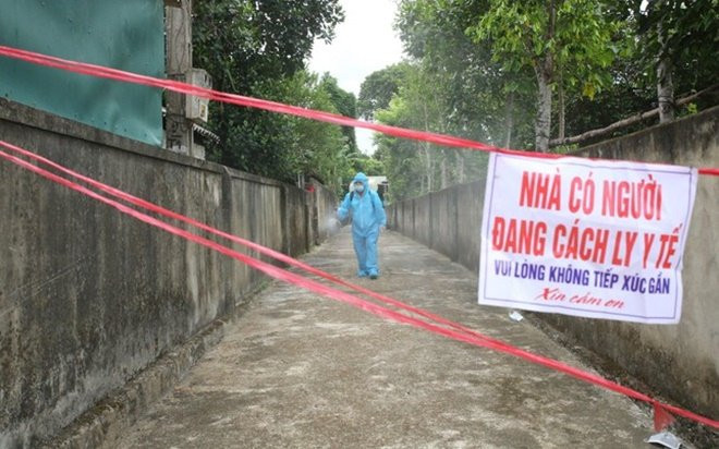 Chồng dương tính SARS-CoV-2 sau khi đón vợ đi tàu từ Đà Nẵng về Ảnh 2