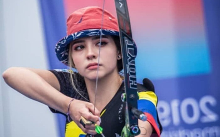 Vẻ đẹp hút hồn 'vạn người mê' của nữ cung thủ Colombia Ảnh 2